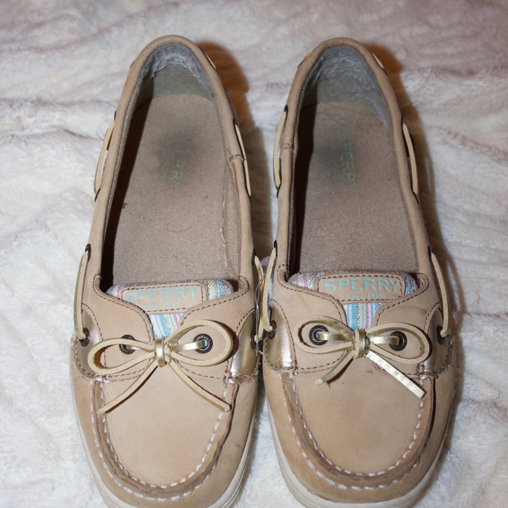 SPERRY Angelfish - good condition! size 5
